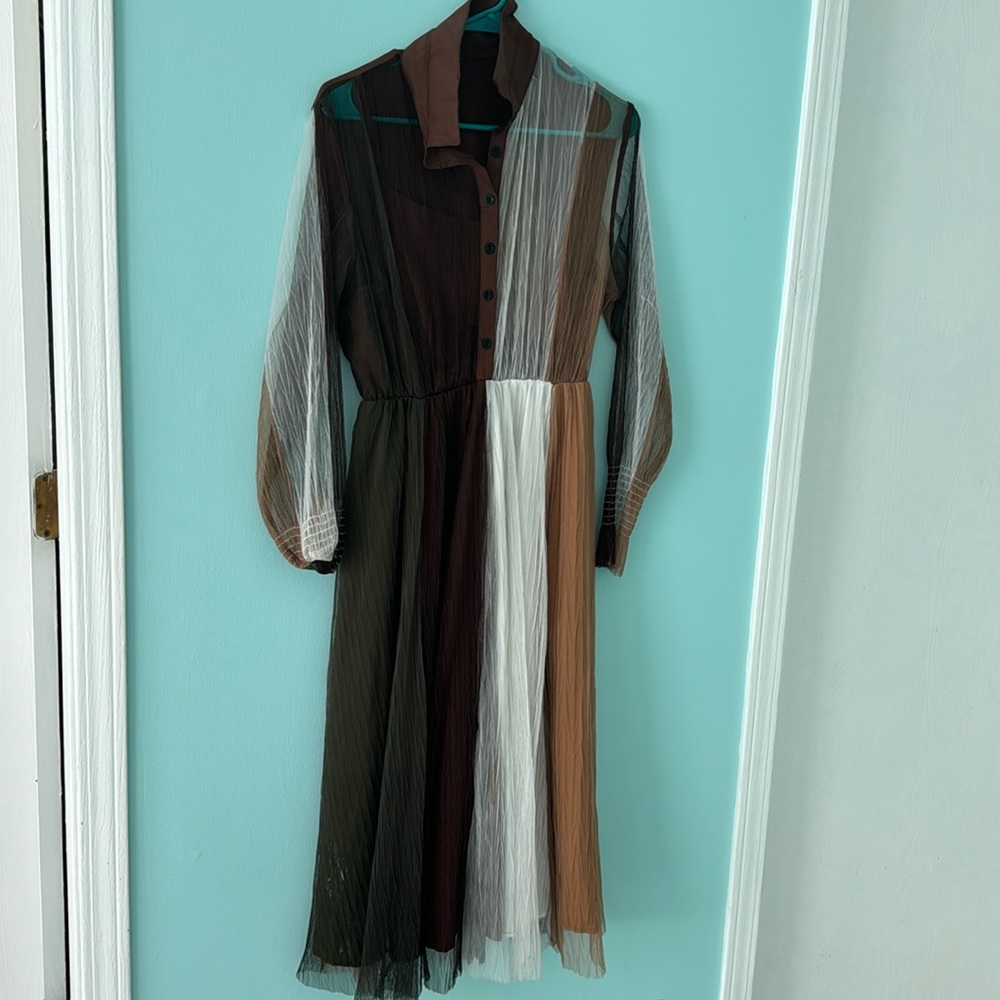 Nice outfit for wearing in summer and dinner (used)